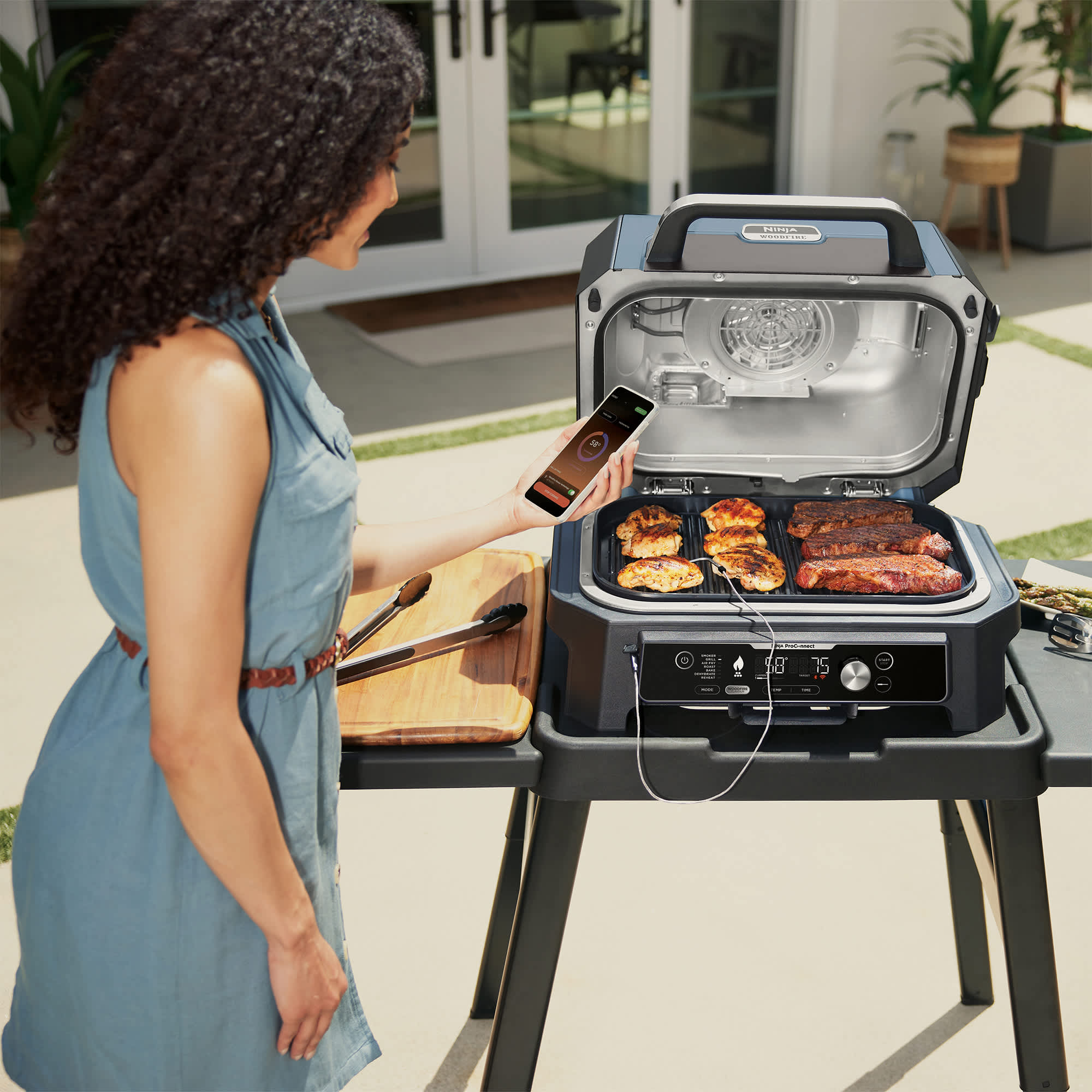 Ninja Woodfire Pro Connect XL Electric BBQ Grill & Smoker with